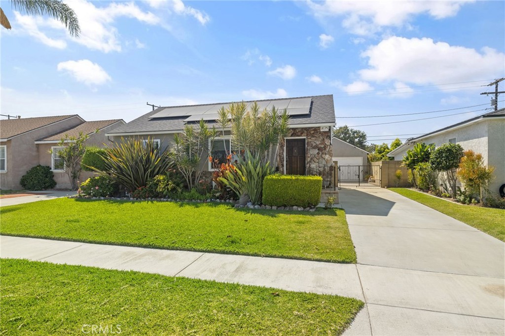 7628 Vicki Dr