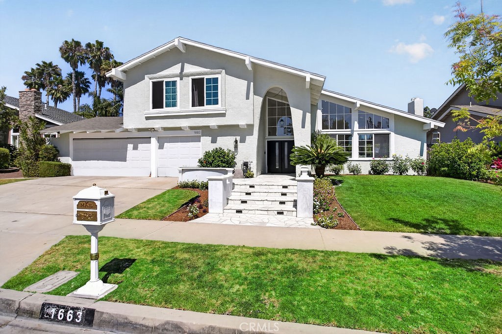 1663 N Yurok