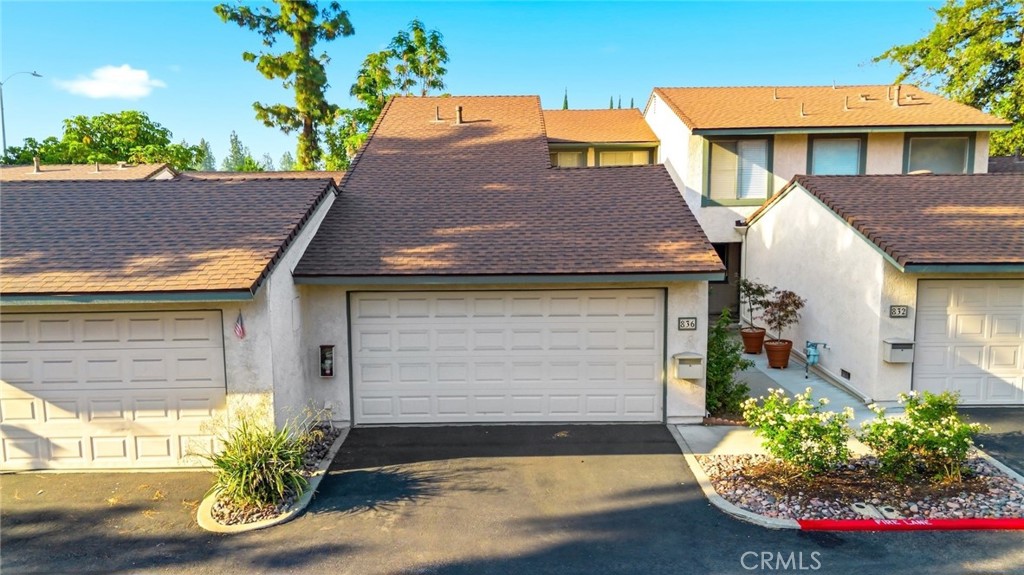 836 E Ponderosa