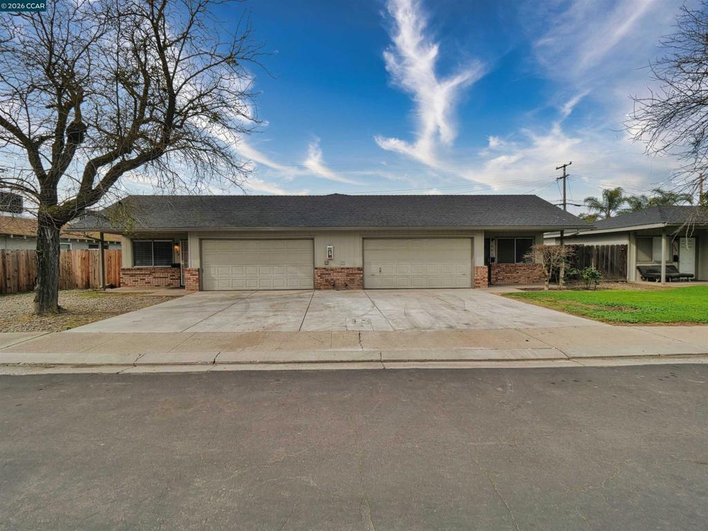 209 Kingston Lane