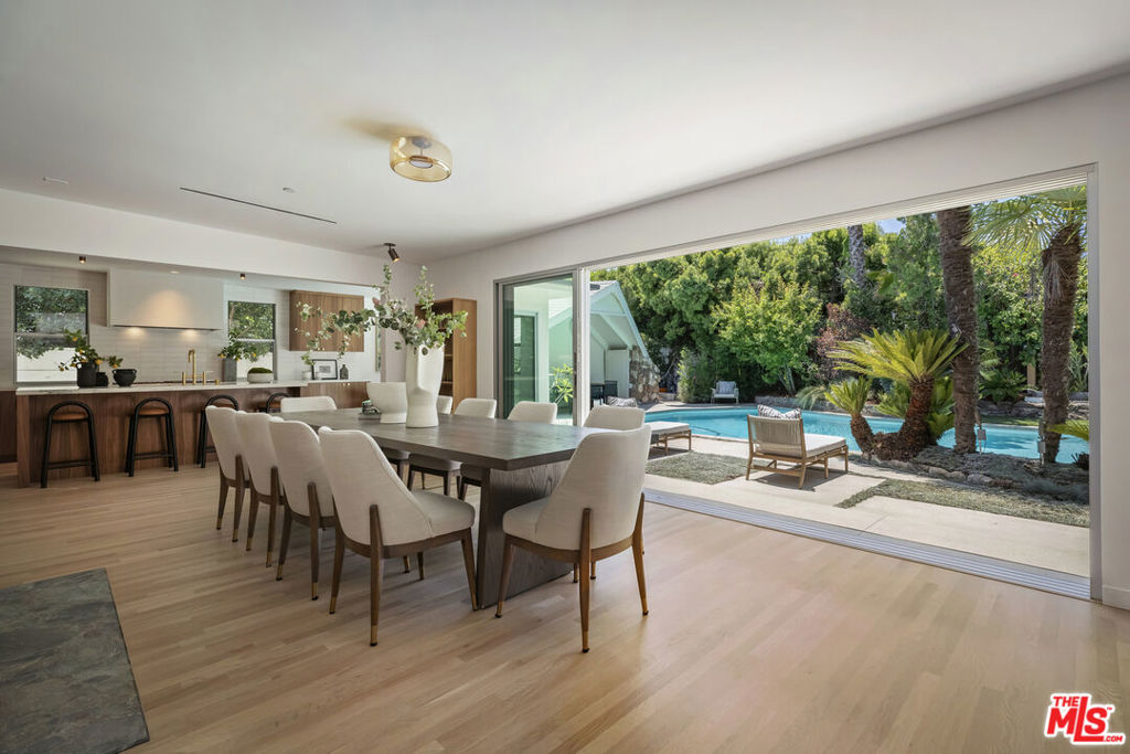 2235 Chislehurst Drive