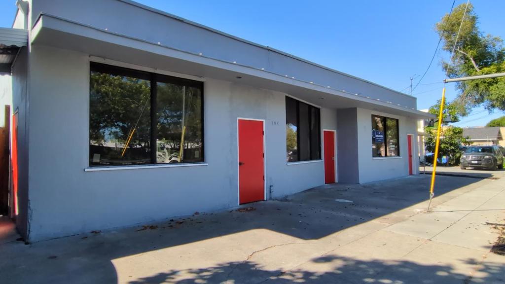 194 S 24 Street