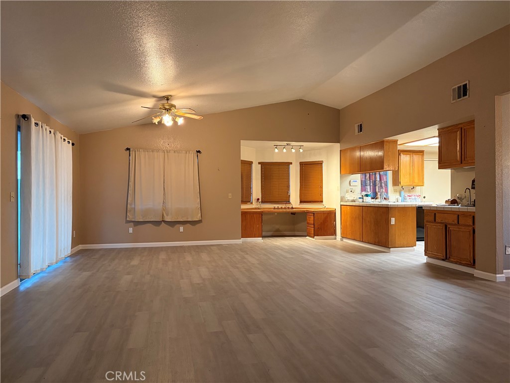 7183 Via Flores