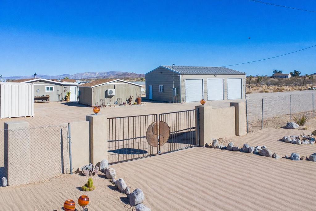 2467 Sand Drive