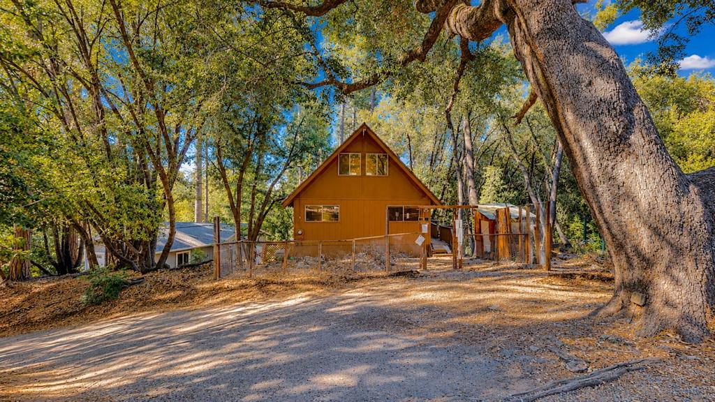 17895 Towhee Lane