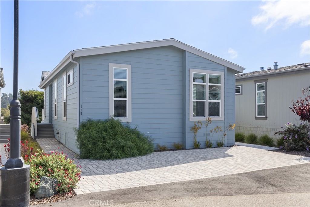 1460 Main 115
