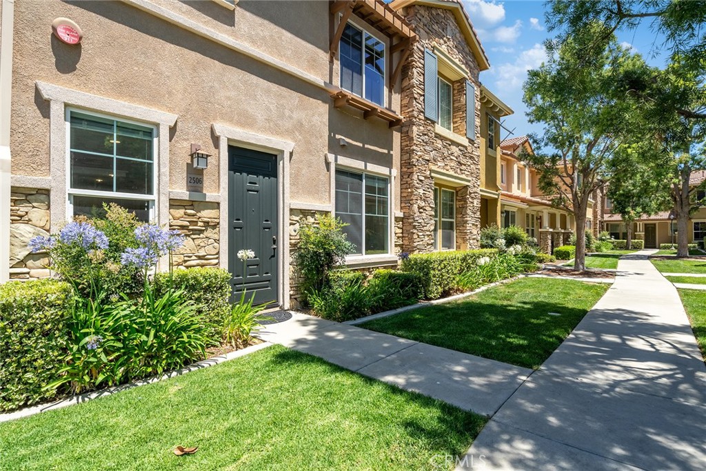 30505 Canyon Hills Road 2506