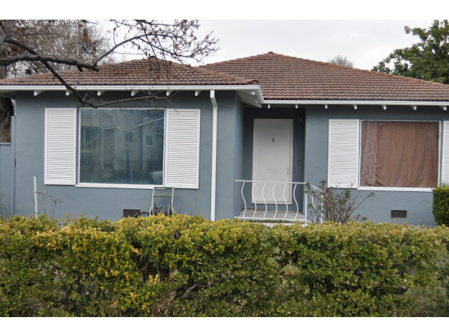 194 S 24TH Street
