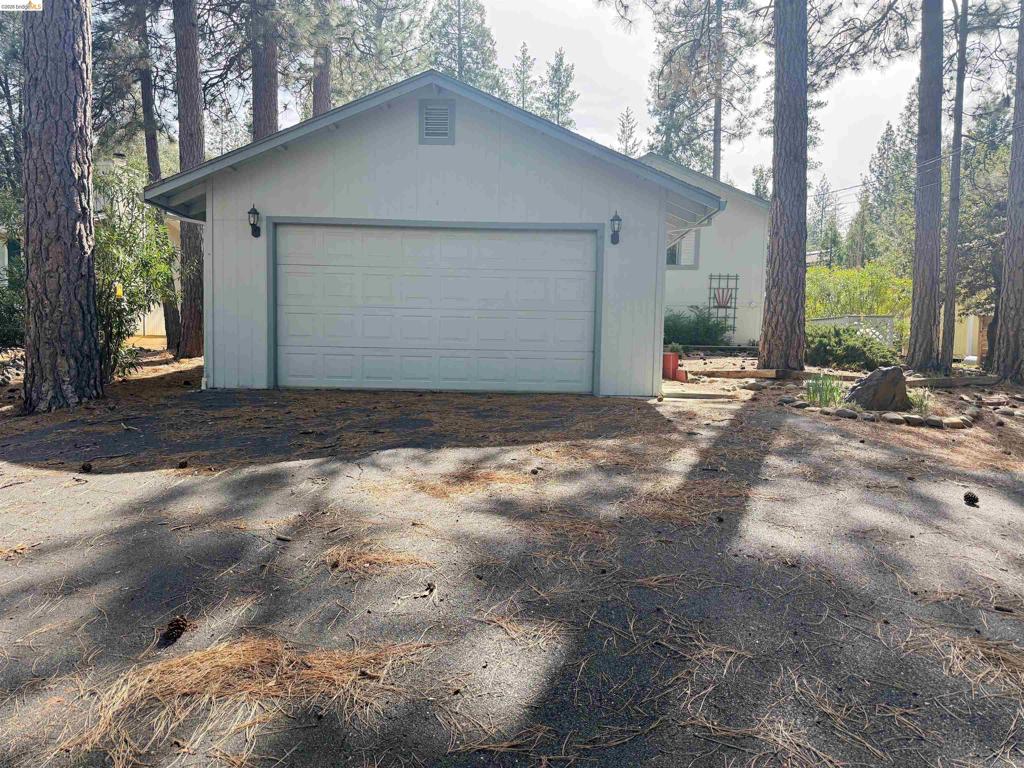 19955 Pine Mountain Dr