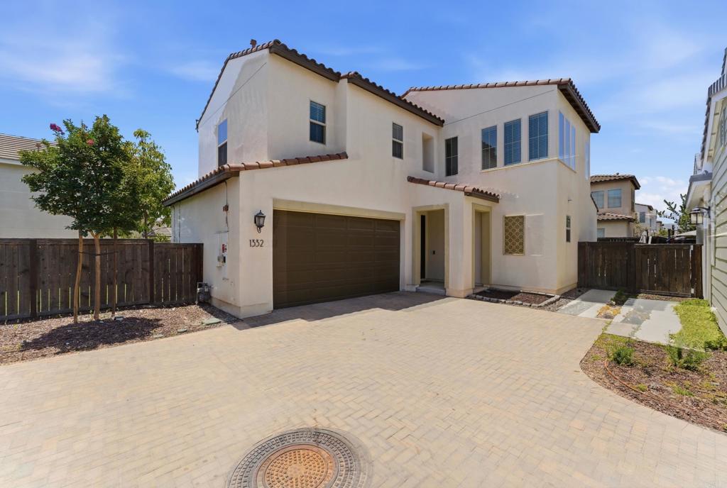 1332 Camino Carmelo