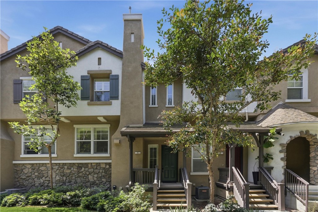 5 Cupertino Circle C110
