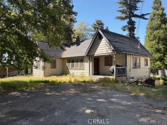 22228 Forest