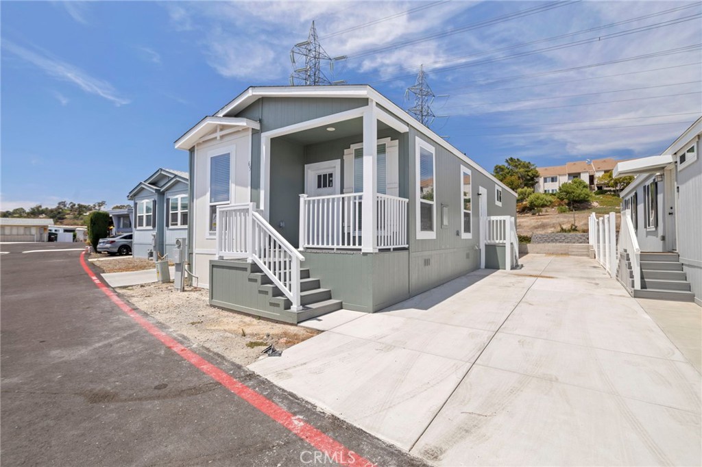 3030 Oceanside Boulevard 65