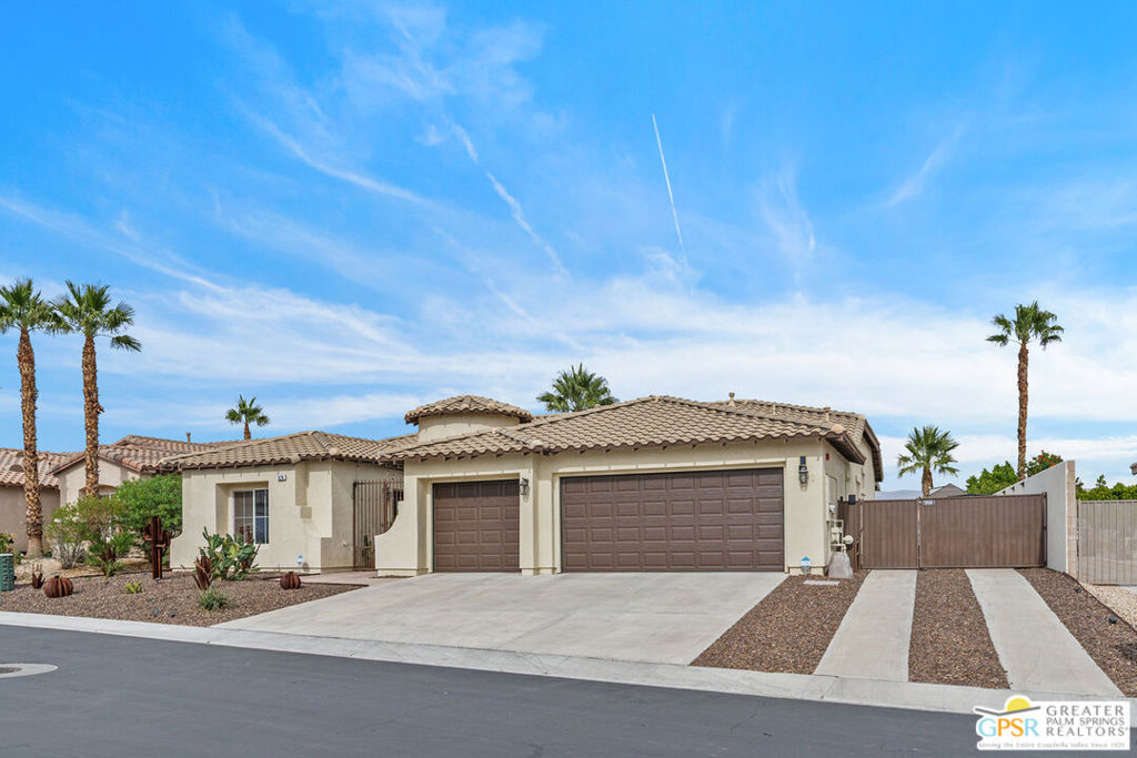 874 Summit Drive