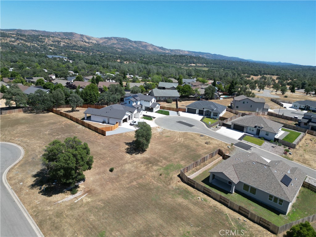 3 Stepping Stone Ct
