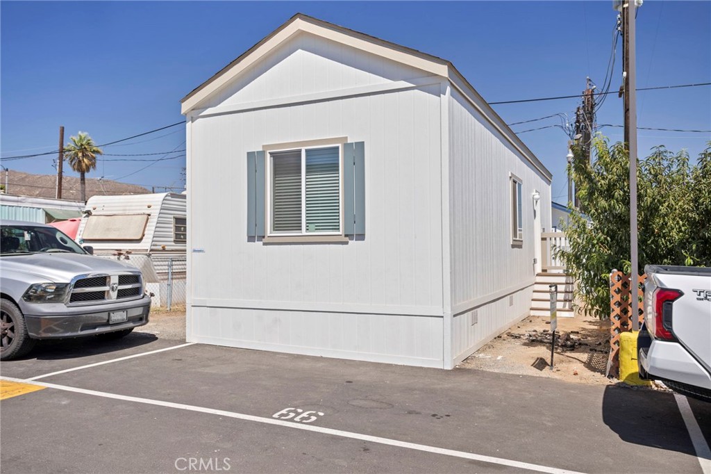 6154 Mission Boulevard 66