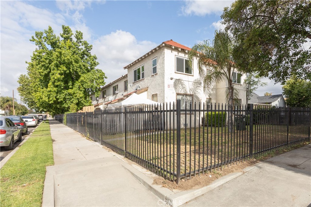 734 W Virginia
