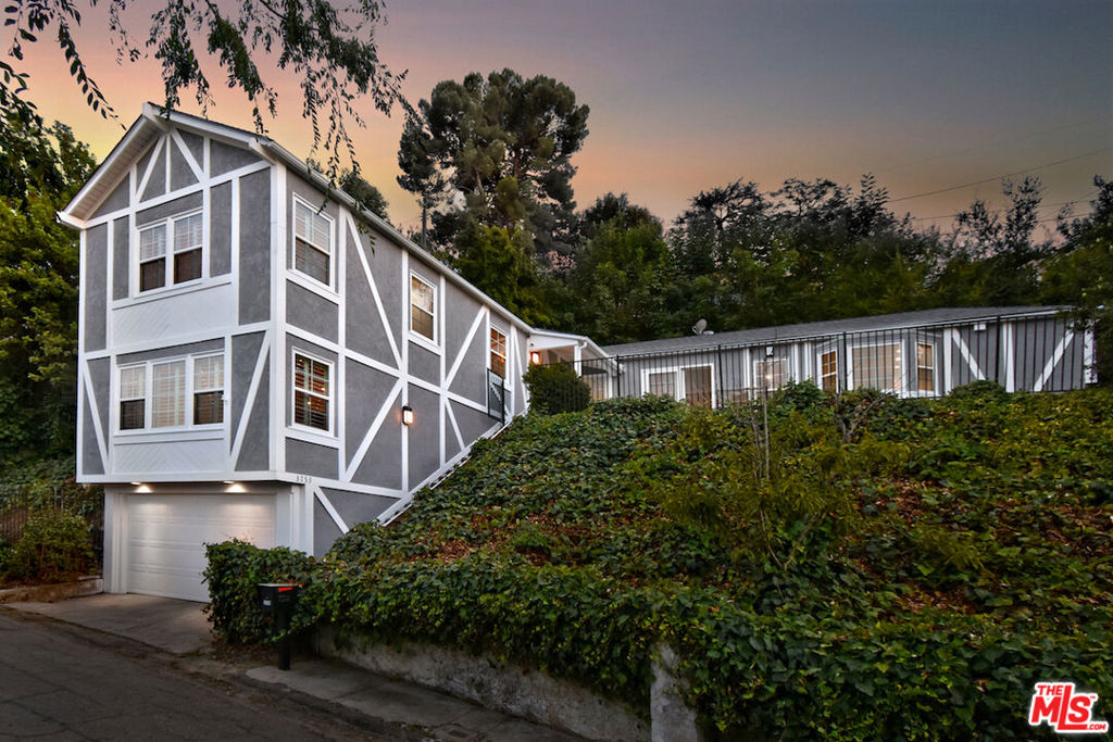 3753 Berry Drive