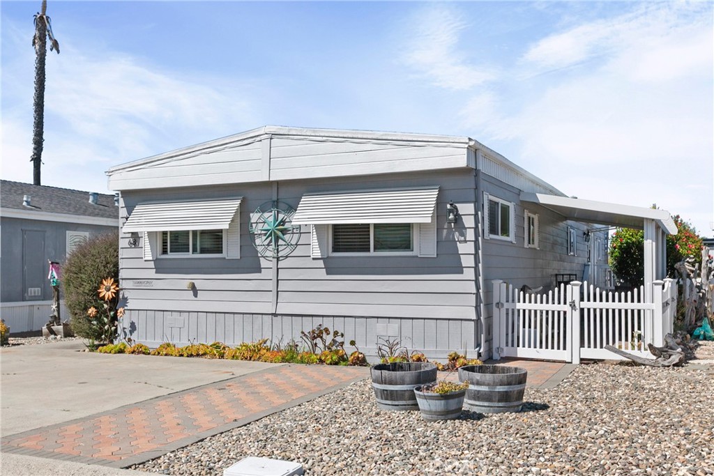 765 Mesa View 68