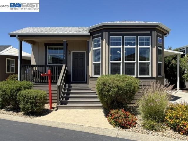 3263 Vineyard Ave #124