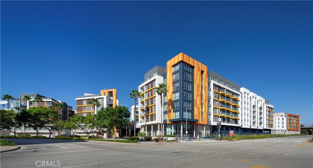 5901 Center Drive 303-1