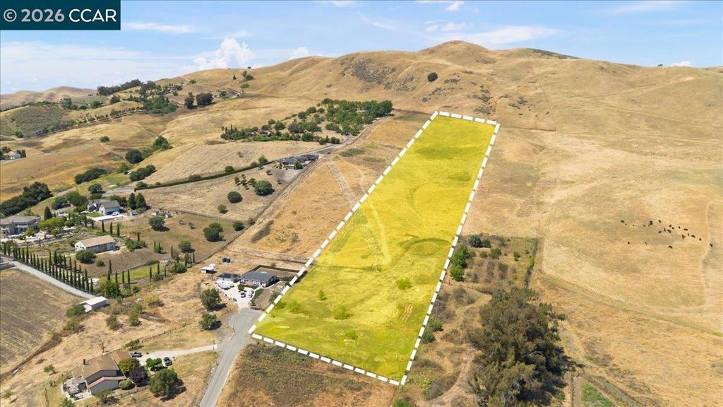 Lot 4 Silveira Lane