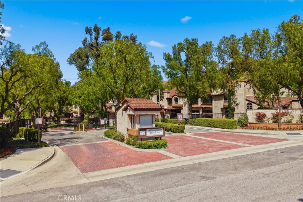 19 Wildflower Place