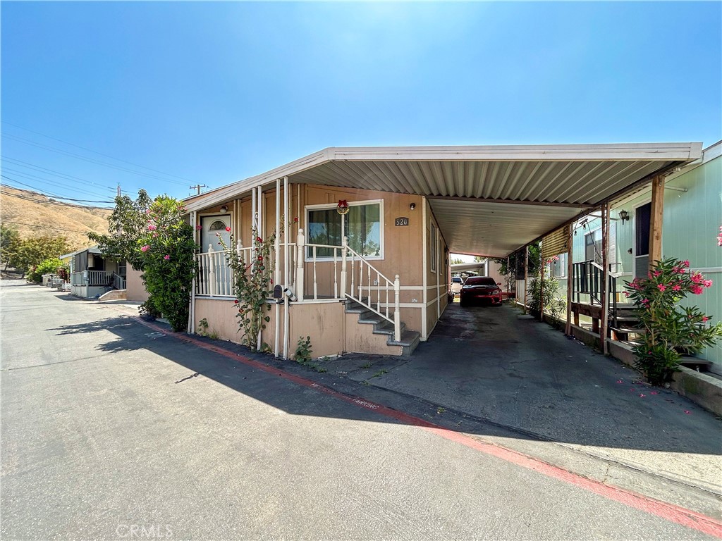 12401 Filmore Street 520