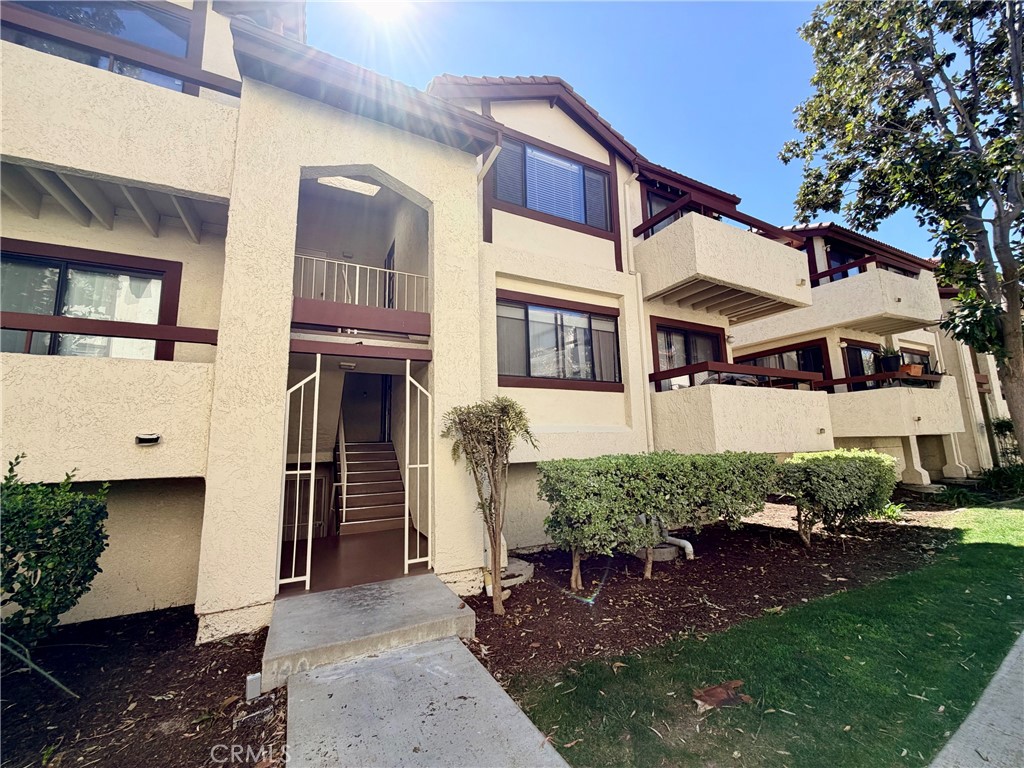 18105 Sundowner Way 978