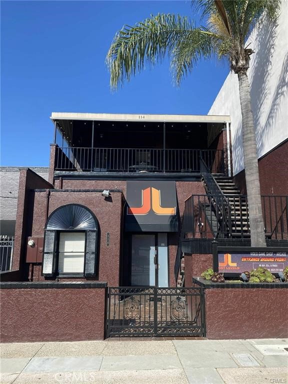 114 N Harbor