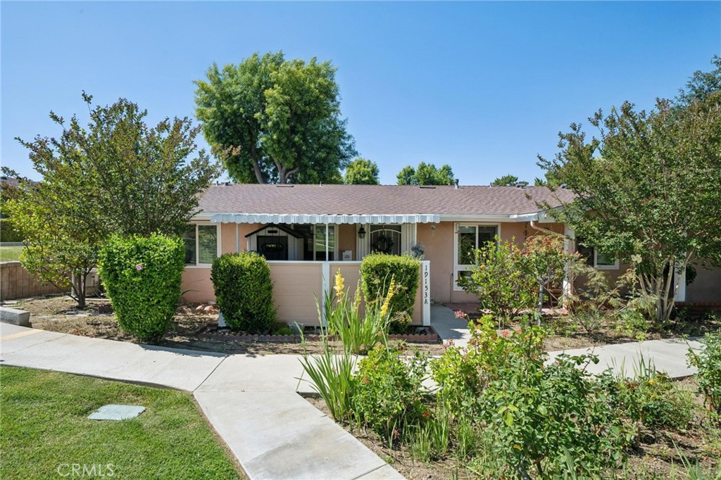 19153 Avenue Of The Oaks A