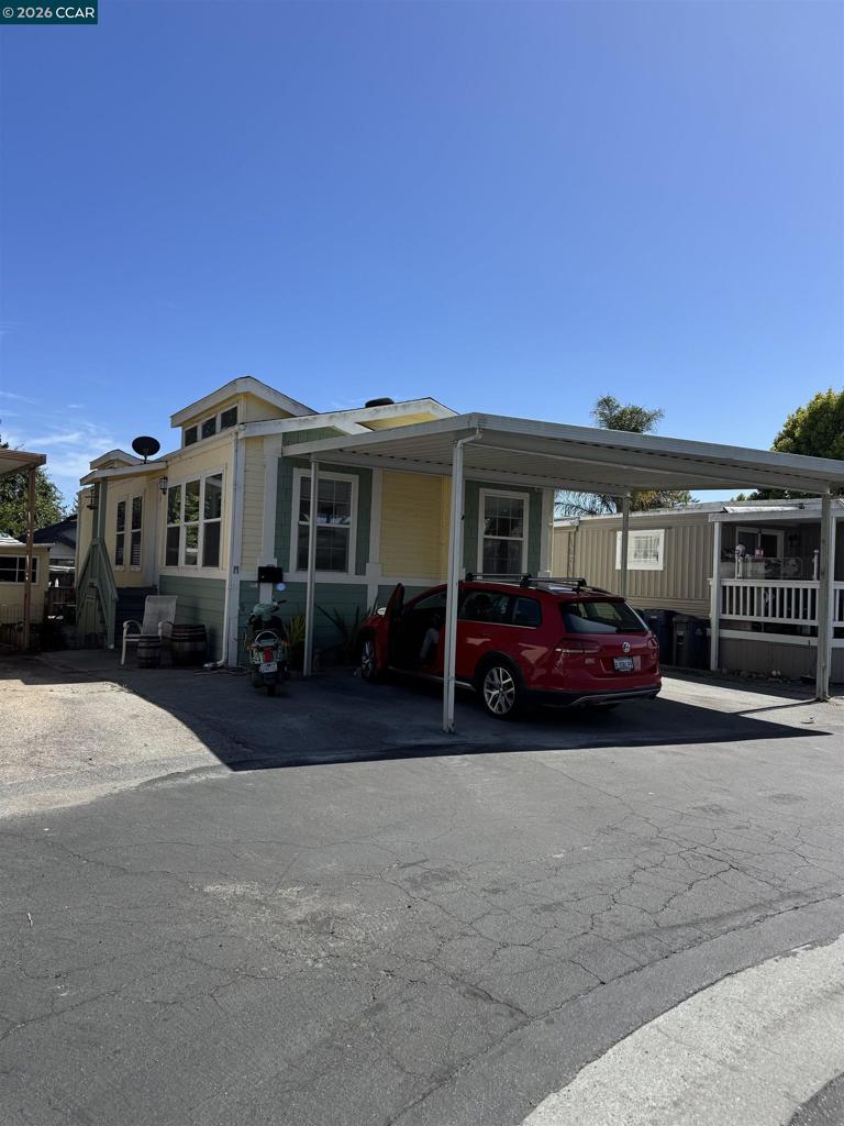 930 Rosedale Ave SPC 19