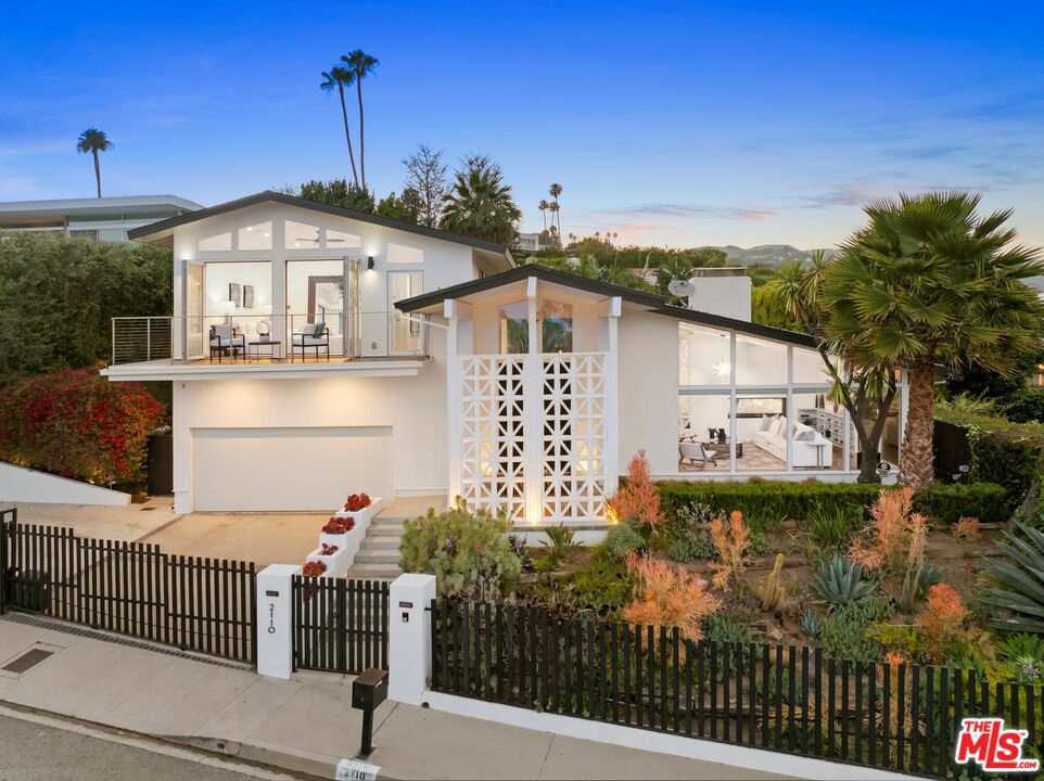 2110 Westridge Road
