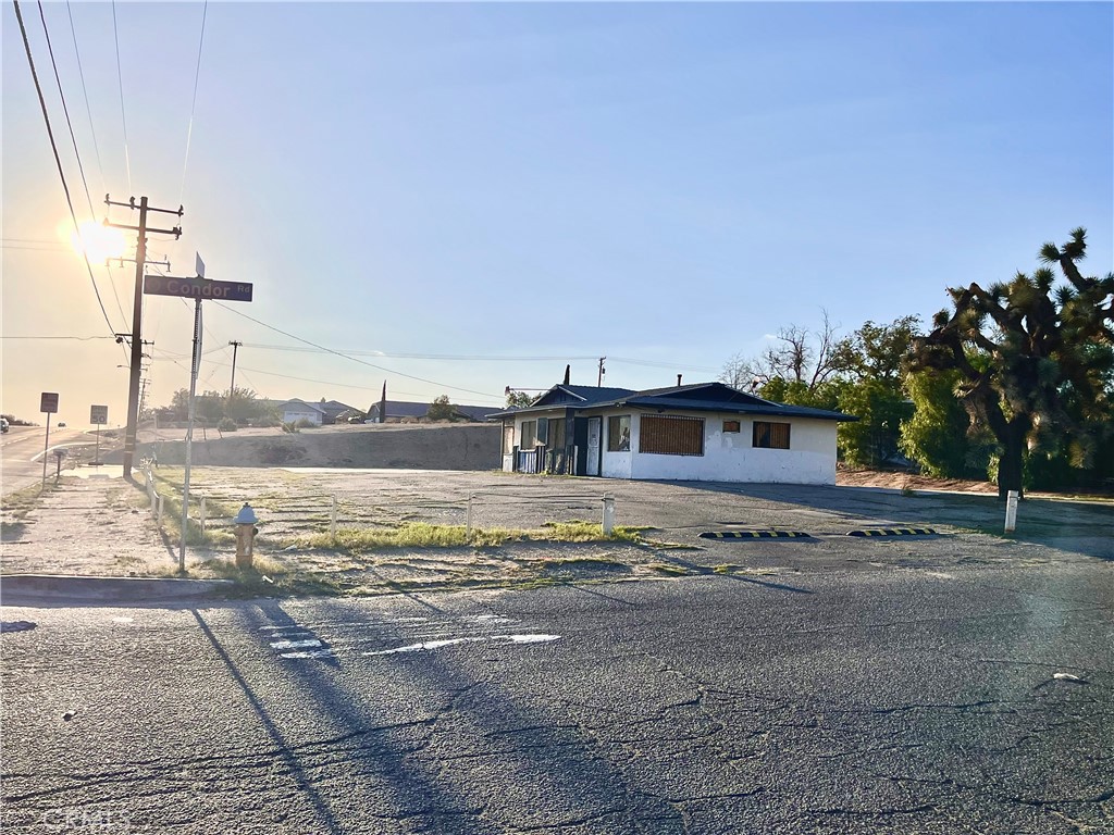 15720 Mojave Drive