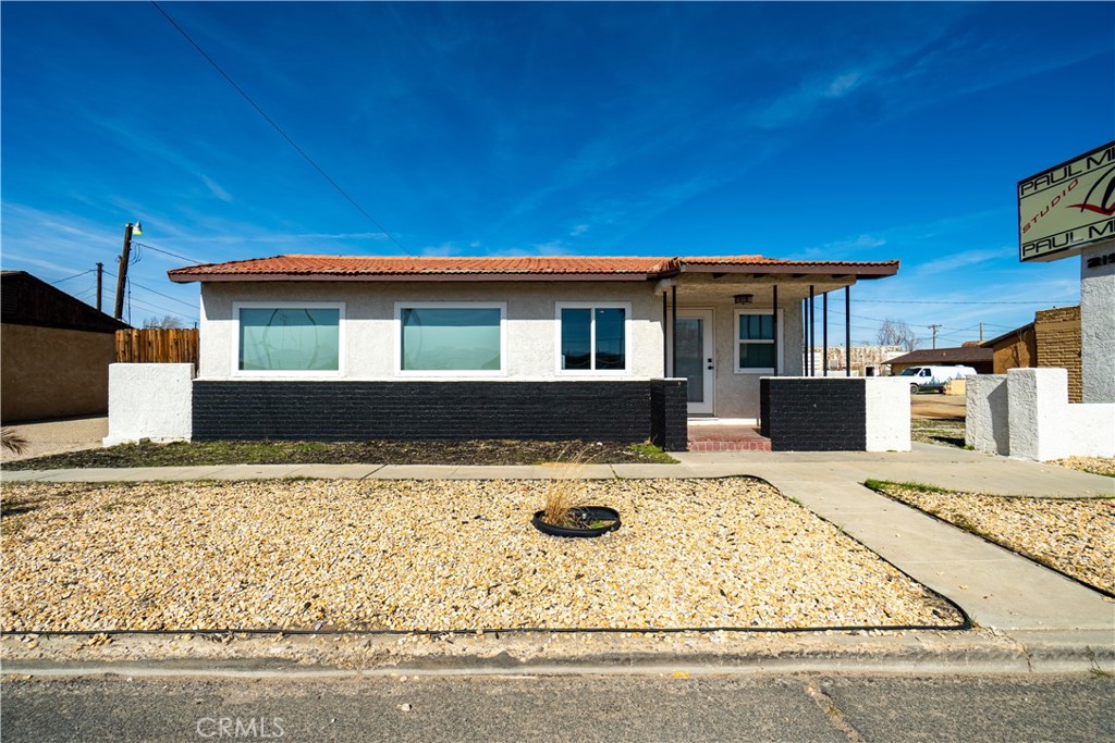 21948 US Highway 18