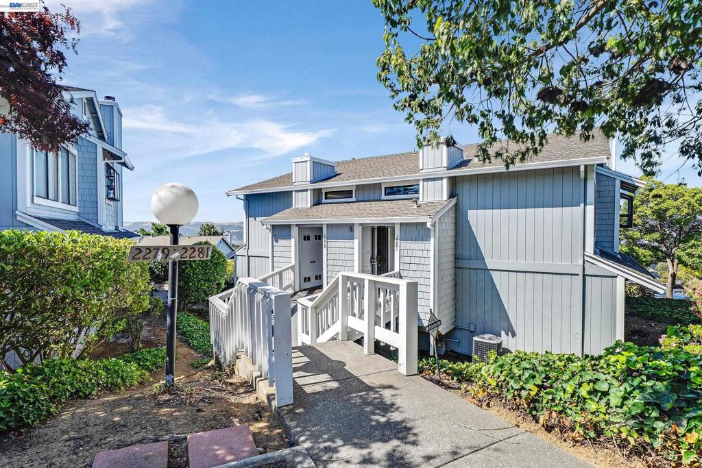 2279 Clearview Cir