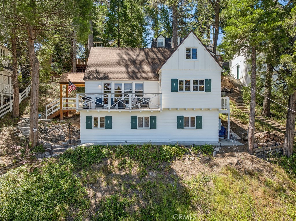 28901 Palisades Drive