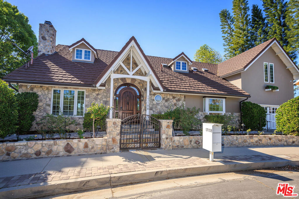 17108 OAK VIEW Drive