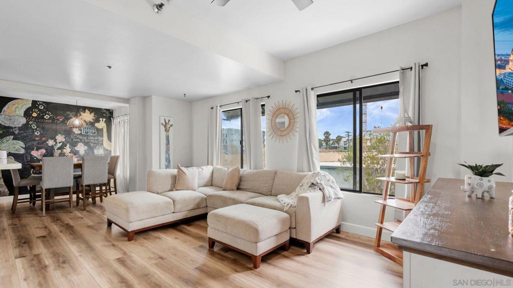 2828 University Ave Unit 307