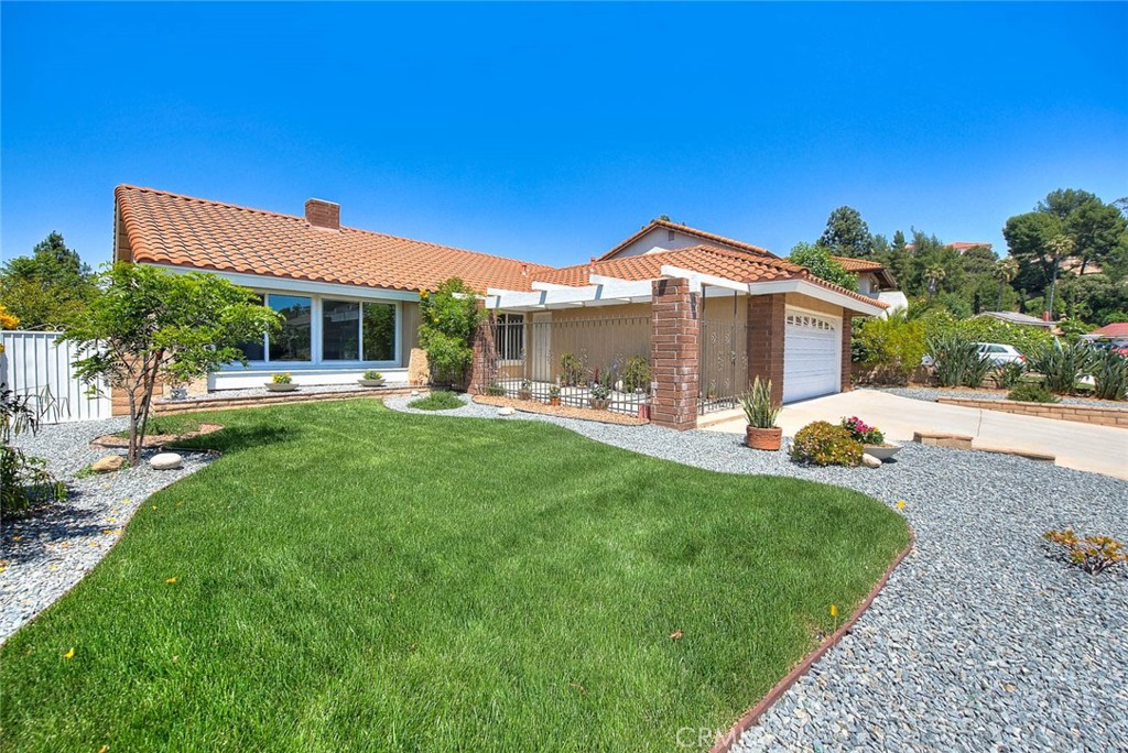 23819 Country View