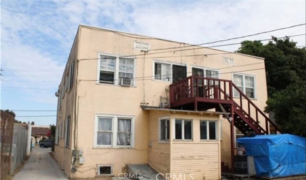 4305 San Pedro