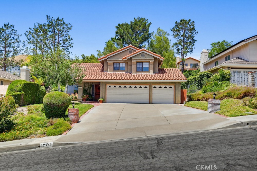 17711 Silverstream