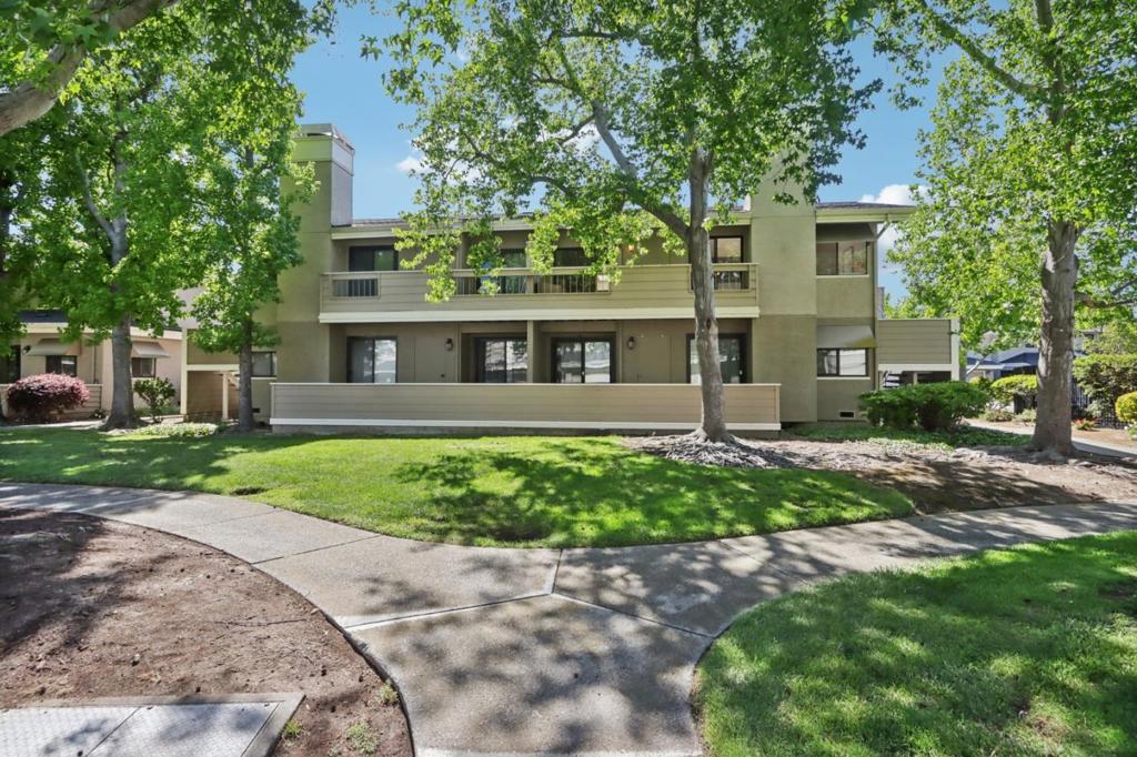145 Albacore Lane