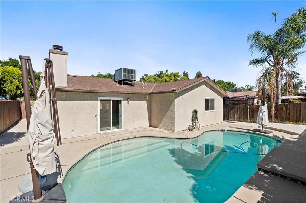 3034 N Marty