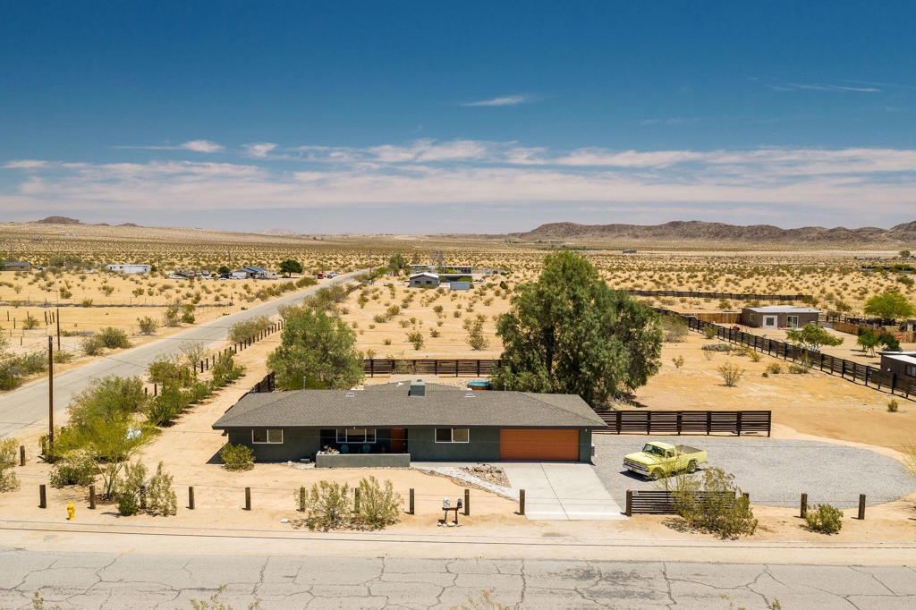 64722 Sun Mesa Road