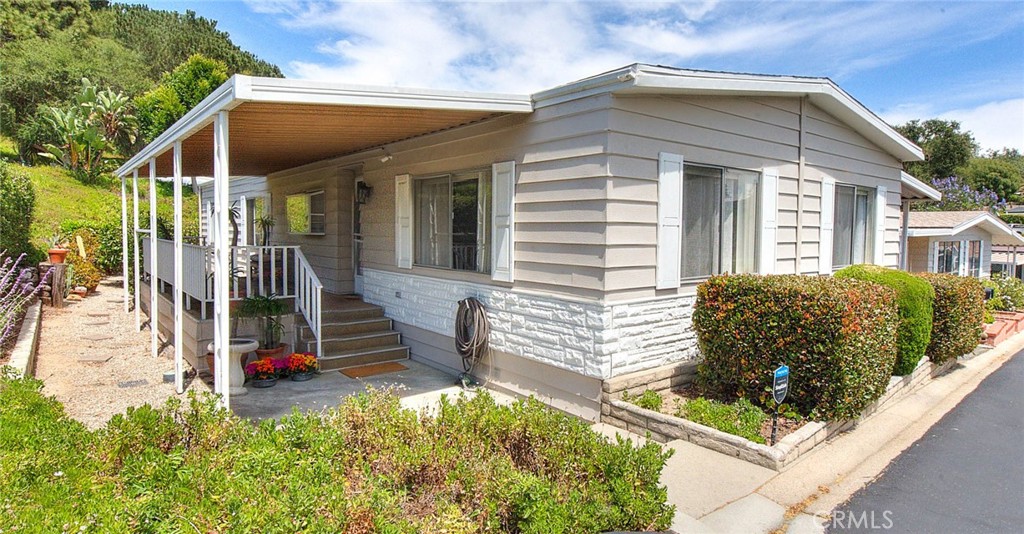 1850 Fairway Dr 52