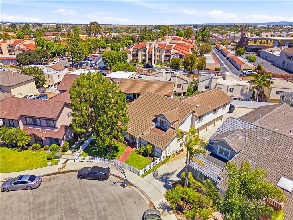 4891 Vista Drive