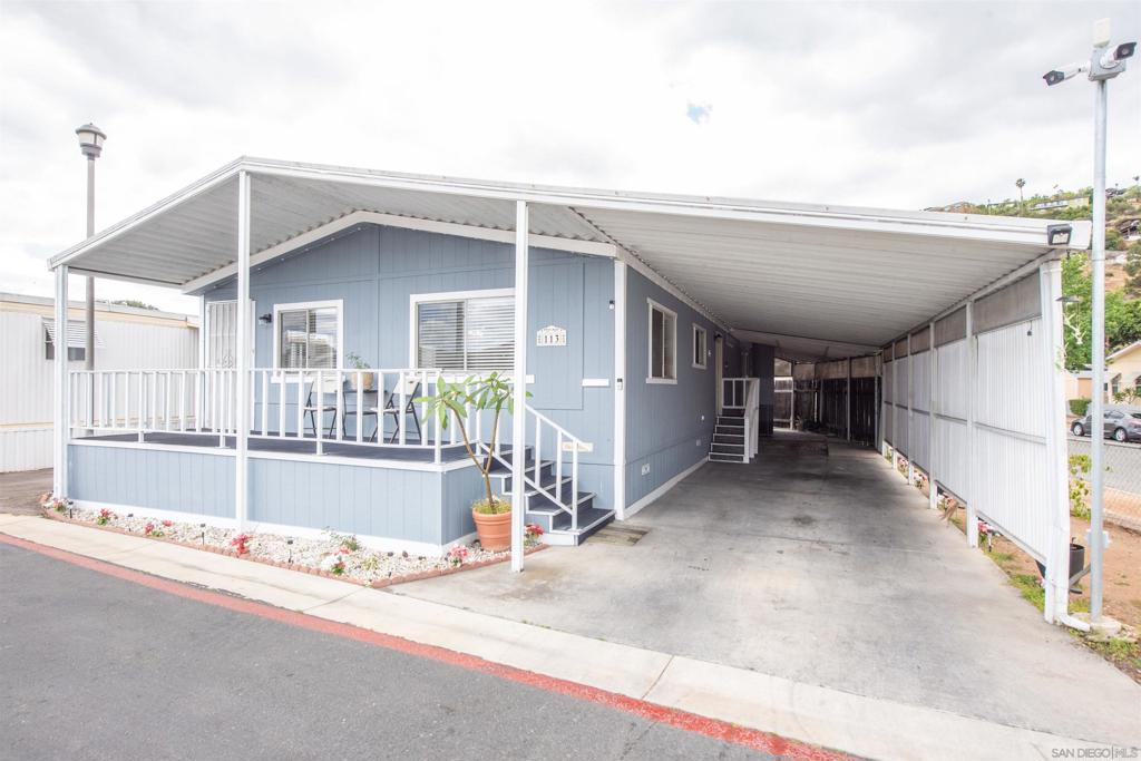 1285 E Washington Ave 113