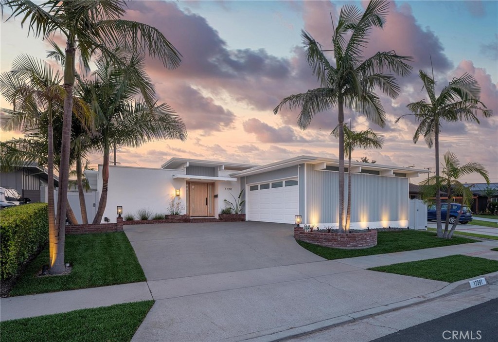 17391 Alta Vista Circle