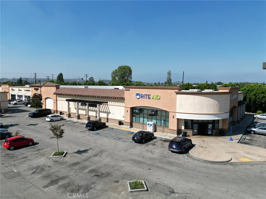 9333 Whittier
